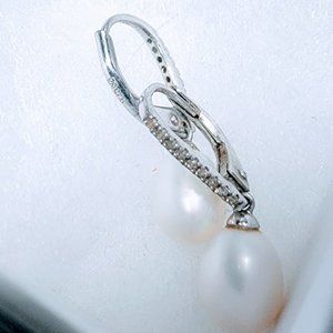 Sterling Silver 925 Dimond Tear Drop Peral Earnings